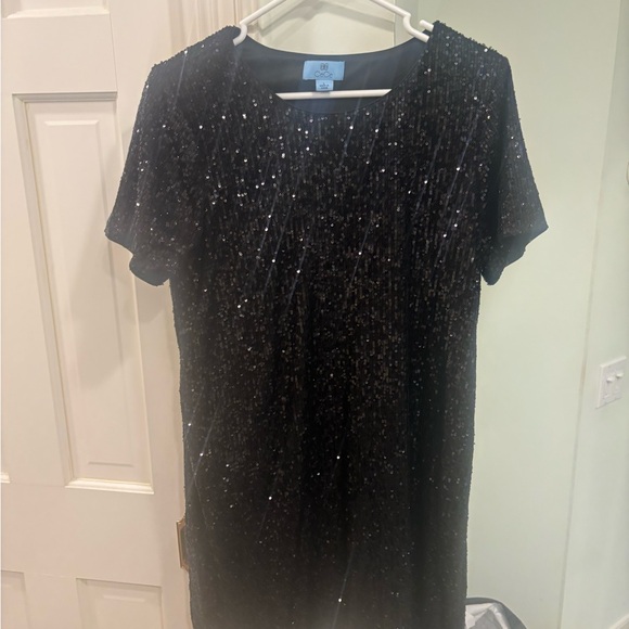 NWOT Black Sequin Short Sleeve Dress - Picture 1 of 2